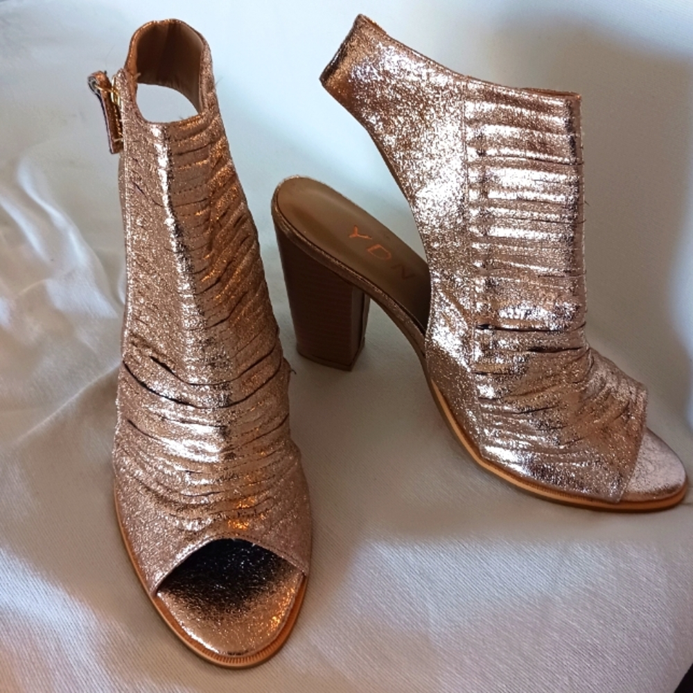 YDN Peep Toe Gold Booties size 11 Heels